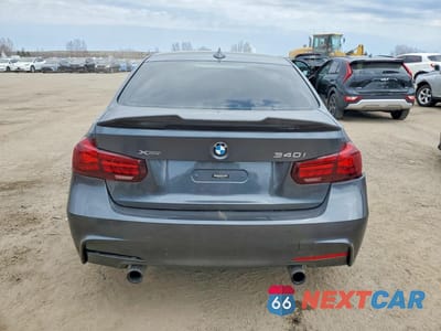 Zdjęcie 6 z 12 samochodu: 2016 BMW 340 XI VIN:WBA8B7C52GK703172 - miniatura