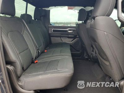 Zdjęcie 10 z 12 samochodu: 2025 RAM 1500 BIG HORN VIN:1C6RREFG0SN735136 - miniatura