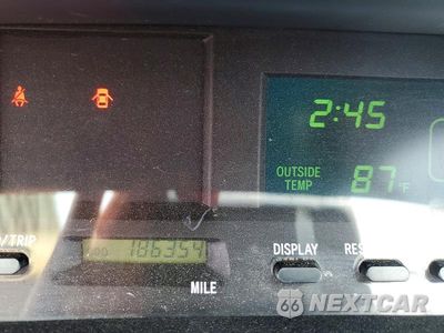 Zdjęcie 9 z 12 samochodu: 2002 TOYOTA AVALON XLS VIN:4T1BF28B52U239270 - miniatura