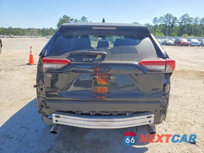 Zdjęcie 6 z 14 samochodu: 2023 TOYOTA RAV4 XLE VIN:JTMW1RFV0PD098349 - miniatura
