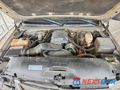 Zdjęcie 11 z 12 samochodu: 2004 GMC NEW SIERRA K1500 VIN:2GTEK13T041370791 - miniatura