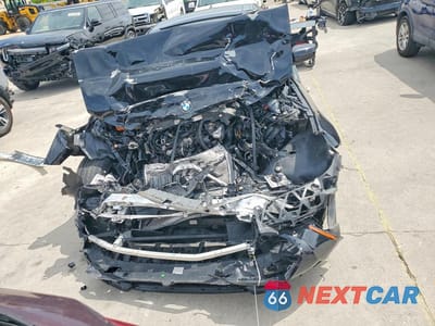 Piąte zdjęcie samochodu w środku: 2022 BMW 330I VIN:3MW5R1J0XN8C25200 - miniatura