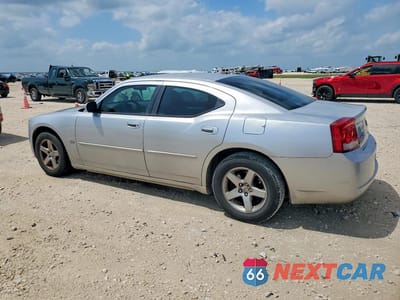 Drugie zdjęcie samochodu z przodu: 2010 DODGE CHARGER SXT VIN:2B3CA3CV2AH178252 - miniatura