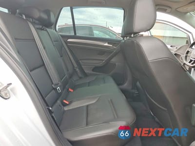 Zdjęcie 10 z 12 samochodu: 2020 VOLKSWAGEN GOLF VIN:3VWG57AU3LM012068 - miniatura