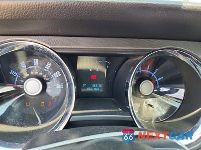 Zdjęcie 9 z 12 samochodu: 2010 FORD MUSTANG VIN:1ZVBP8AN3A5176507 - miniatura