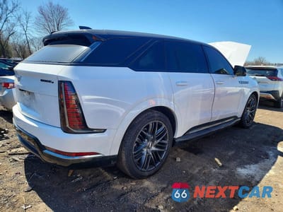 Trzecie zdjęcie samochodu z tyłu: 2025 CADILLAC ESCALADE IQ SPORT-2 VIN:1GYTEFKL8SU104993 - miniatura