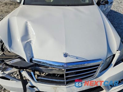 Zdjęcie 11 z 12 samochodu: 2010 MERCEDES-BENZ E 350 VIN:WDDHF5GB1AA053605 - miniatura