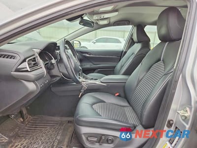 Zdjęcie 7 z 12 samochodu: 2020 TOYOTA CAMRY SE VIN:4T1G11AK3LU339717 - miniatura