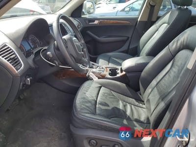 Zdjęcie 7 z 13 samochodu: 2010 AUDI Q5 PREMIUM PLUS VIN:WA1LKAFP8AA099710 - miniatura