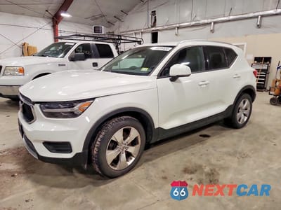 2020 VOLVO XC40 T5 MOMENTUM YV4162UK8L2173460 - główne zdjęcie licytacji z USA - miniatura