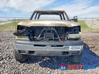 Piąte zdjęcie samochodu w środku: 2004 CHEVROLET SILVERADO K1500 VIN:2GCEK13T641431738 - miniatura