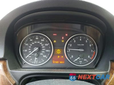 Zdjęcie 9 z 12 samochodu: 2007 BMW 335 I VIN:WBAWB73507P031154 - miniatura