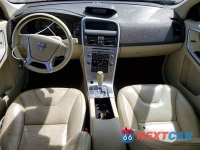 Zdjęcie 8 z 12 samochodu: 2011 VOLVO XC60 3.2 VIN:YV4952DZ0B2169890 - miniatura