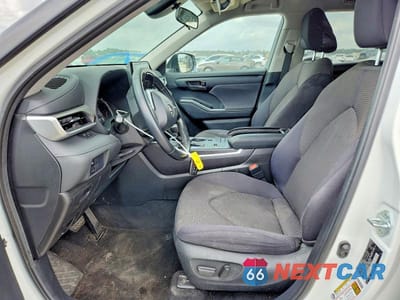 Zdjęcie 7 z 11 samochodu: 2021 TOYOTA HIGHLANDER L VIN:5TDZZRAHXMS516844 - miniatura