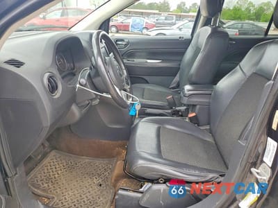 Zdjęcie 7 z 13 samochodu: 2014 JEEP COMPASS LATITUDE VIN:1C4NJDEB1ED530286 - miniatura