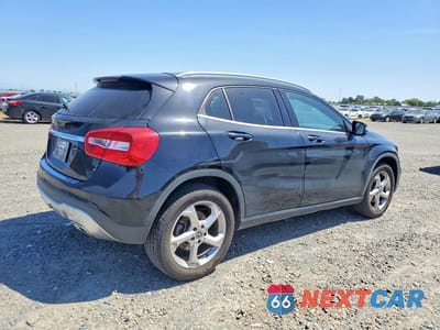 Trzecie zdjęcie samochodu z tyłu: 2018 MERCEDES-BENZ GLA 250 VIN:WDCTG4EB4JJ457443 - miniatura