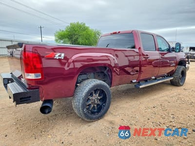 Trzecie zdjęcie samochodu z tyłu: 2008 GMC SIERRA K3500 VIN:1GTHK33648F142584 - miniatura