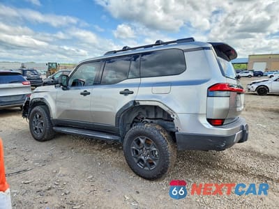 Drugie zdjęcie samochodu z przodu: 2024 LEXUS GX 550 OVERTRAIL+ VIN:JTJTBCDX3R5021809 - miniatura