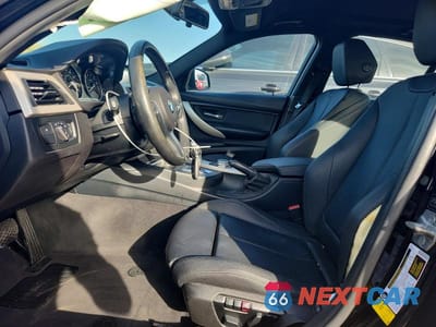 Zdjęcie 7 z 12 samochodu: 2015 BMW 320 I VIN:WBA3B1G51FNT04476 - miniatura