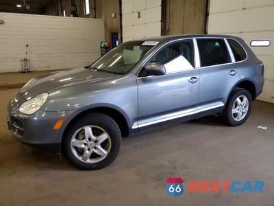 2004 PORSCHE CAYENNE WP1AB29P14LA71236 - główne zdjęcie licytacji z USA - miniatura