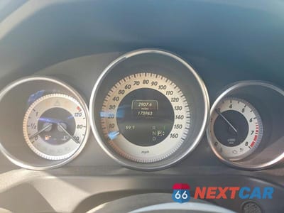 Zdjęcie 9 z 12 samochodu: 2016 MERCEDES-BENZ E 350 4MATIC VIN:WDDHF8JB9GB227563 - miniatura