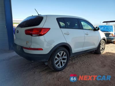 Trzecie zdjęcie samochodu z tyłu: 2014 KIA SPORTAGE LX VIN:KNDPB3AC3E7629236 - miniatura