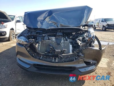 Piąte zdjęcie samochodu w środku: 2020 MAZDA CX-5 TOURING VIN:JM3KFBCM1L0783553 - miniatura