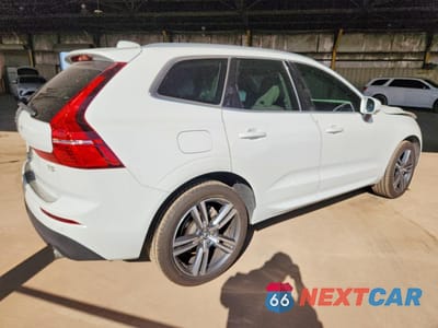 Trzecie zdjęcie samochodu z tyłu: 2021 VOLVO XC60 T5 MOMENTUM VIN:YV4102DK2M1863245 - miniatura