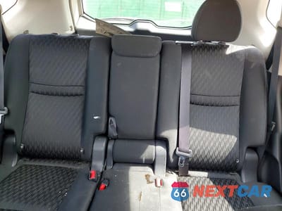 Zdjęcie 10 z 13 samochodu: 2019 NISSAN ROGUE SV VIN:KNMAT2MT3KP557829 - miniatura