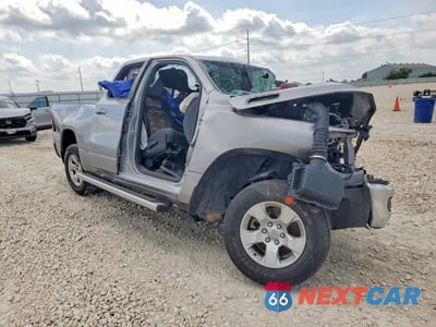 Czwarte zdjęcie samochodu z boku: 2022 RAM 1500 BIG HORN VIN:1C6RREBT5NN125269 - miniatura