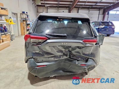 Zdjęcie 6 z 13 samochodu: 2019 TOYOTA RAV4 LE VIN:2T3G1RFV4KC021694 - miniatura