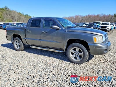 Czwarte zdjęcie samochodu z boku: 2007 DODGE DAKOTA QUAD VIN:1D7HW28K87S263425 - miniatura