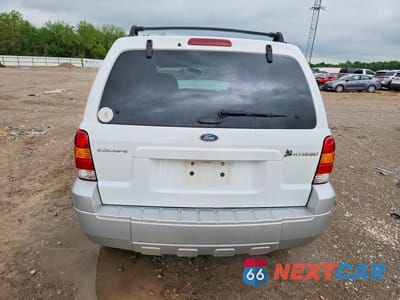 Zdjęcie 6 z 13 samochodu: 2005 FORD ESCAPE HEV VIN:1FMCU95H35KC30336 - miniatura