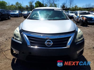 Piąte zdjęcie samochodu w środku: 2013 NISSAN ALTIMA 2.5 VIN:1N4AL3AP8DC284979 - miniatura