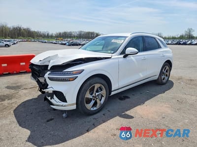 2026 GENESIS GV70 2.5T STANDARD KMUMADTBXTU255512 - główne zdjęcie licytacji z USA - miniatura