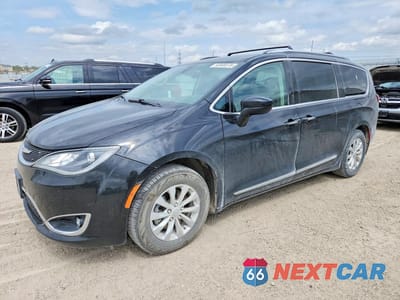2018 CHRYSLER PACIFICA TOURING L 2C4RC1BG3JR124110 - główne zdjęcie licytacji z USA - miniatura