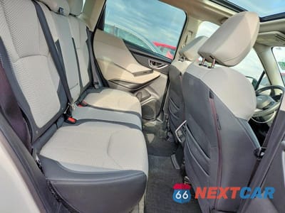 Zdjęcie 11 z 13 samochodu: 2021 SUBARU FORESTER PREMIUM VIN:JF2SKAJCXMH528834 - miniatura