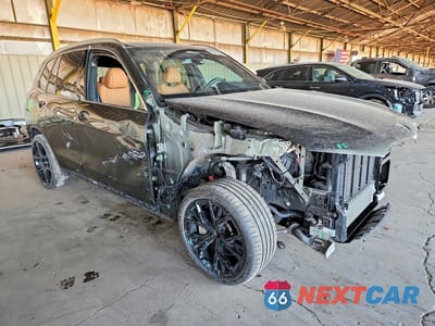 Czwarte zdjęcie samochodu z boku: 2023 BMW X5 XDRIVE40I VIN:5UXCR6C09P9P94714 - miniatura