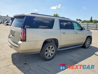 Trzecie zdjęcie samochodu z tyłu: 2017 GMC YUKON XL K1500 SLT VIN:1GKS2GKC9HR186362 - miniatura