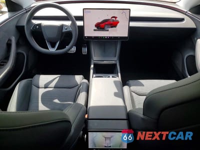 Zdjęcie 8 z 12 samochodu: 2026 TESLA MODEL 3 VIN:5YJ3E1ET8TF139757 - miniatura