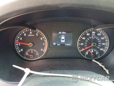 Zdjęcie 9 z 12 samochodu: 2020 KIA OPTIMA S VIN:5XXGT4L34LG408720 - miniatura