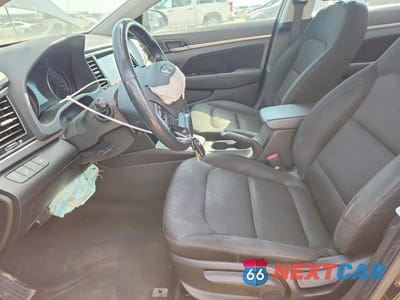 Zdjęcie 7 z 12 samochodu: 2017 HYUNDAI ELANTRA SE VIN:KMHD84LF0HU129390 - miniatura
