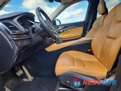 Zdjęcie 7 z 12 samochodu: 2016 VOLVO XC90 T6 VIN:YV4A22PK9G1016748 - miniatura