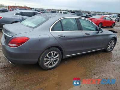 Trzecie zdjęcie samochodu z tyłu: 2017 MERCEDES-BENZ C 300 4MATIC VIN:55SWF4KB2HU196100 - miniatura
