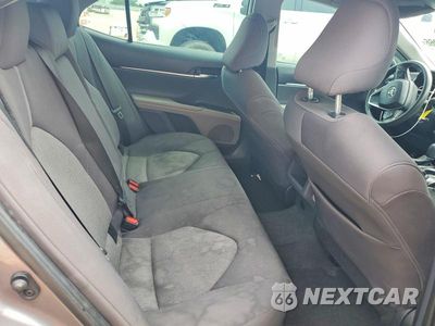 Zdjęcie 10 z 12 samochodu: 2022 TOYOTA CAMRY LE VIN:4T1C11AK8NU638007 - miniatura