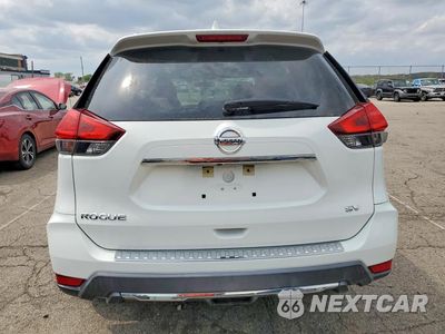 Zdjęcie 6 z 13 samochodu: 2017 NISSAN ROGUE SV VIN:KNMAT2MT8HP537827 - miniatura