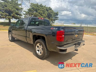 Trzecie zdjęcie samochodu z tyłu: 2015 CHEVROLET SILVERADO K1500 LT VIN:3GCUKREC6FG139136 - miniatura