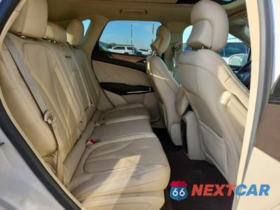Zdjęcie 11 z 13 samochodu: 2015 LINCOLN MKC VIN:5LMCJ2A92FUJ38054 - miniatura