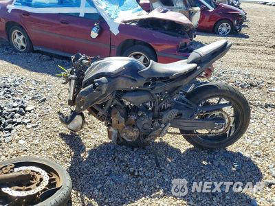 Trzecie zdjęcie samochodu z tyłu: 2019 YAMAHA MT07 VIN:JYARM27E1KA002809 - miniatura