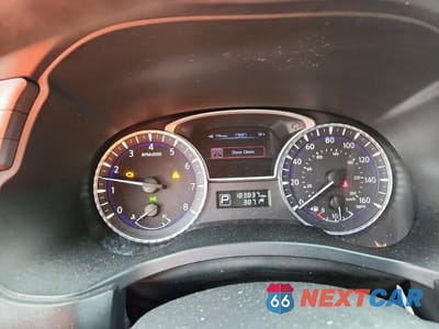 Zdjęcie 9 z 13 samochodu: 2013 INFINITI JX35 BASE VIN:5N1AL0MM1DC331582 - miniatura